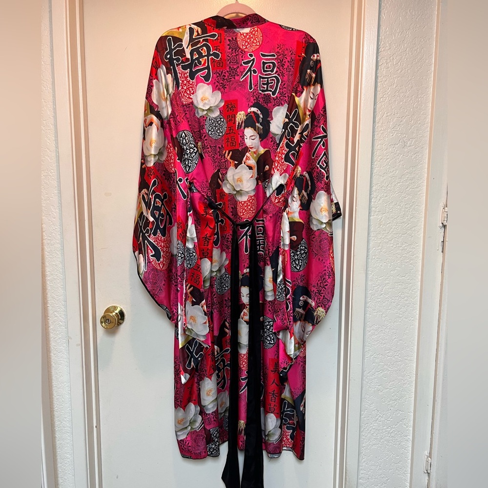 Women’s Vintage pink Kimono!! Beautiful! - Picture 12 of 15